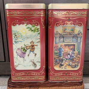 2X Vintage Christie Premium Plus Crackers Tin Retro Canadian Collectible Holiday